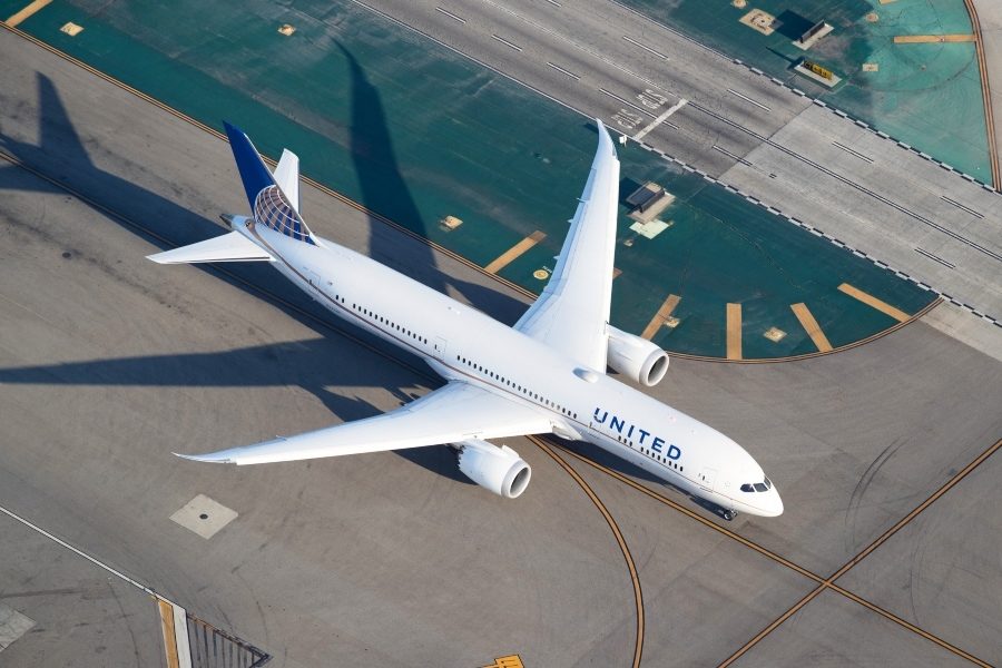 United Airlines plane on runway Jetlinerimages Getty Images - Travel Radar - Aviation News