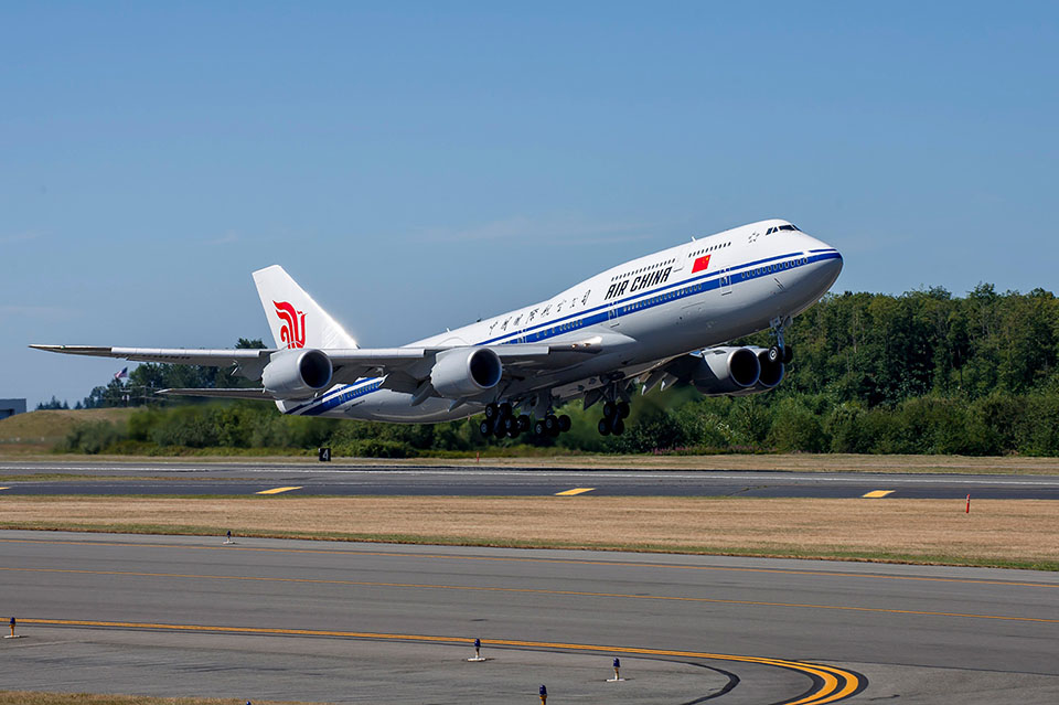 Air China 747-8i