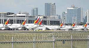 Grounded flights by Pinoy Thaiyo