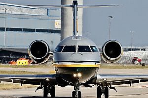 Bombardier Challenger 850
