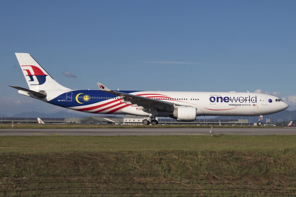 Malaysia Airlines Airbus A35-941