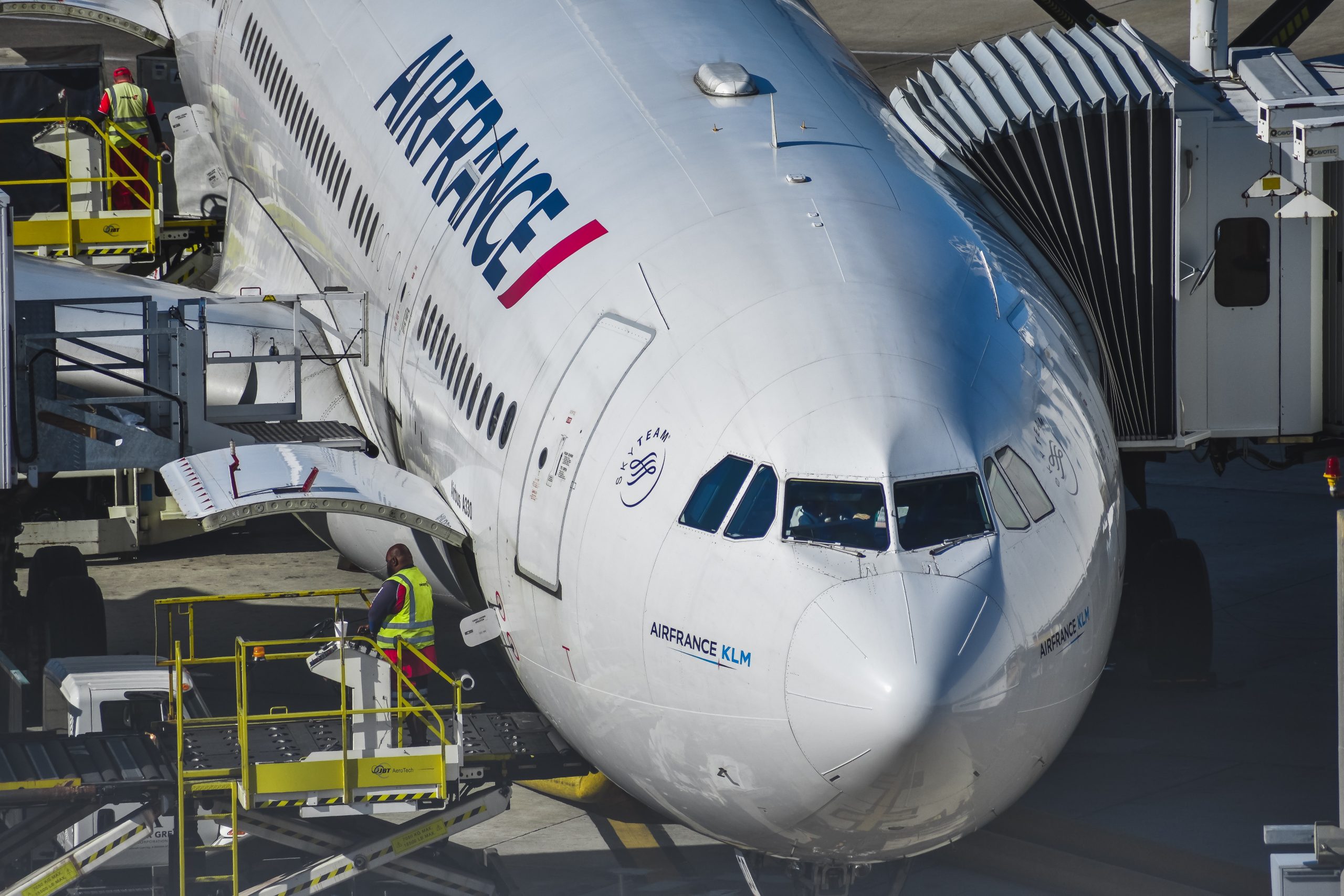 Air France A330 at gate. Photo by CapDfrawy