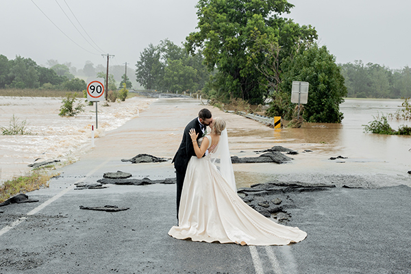 Floods wont stop the wedding thanks to hero chopper pilot