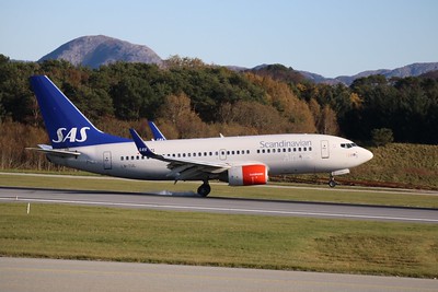 Image of Scandinavian Airliner SAS landing on the runway of Sola Airport