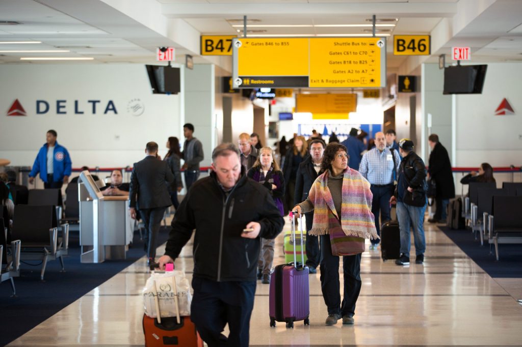Change flights on the same day for free with Delta Airlines