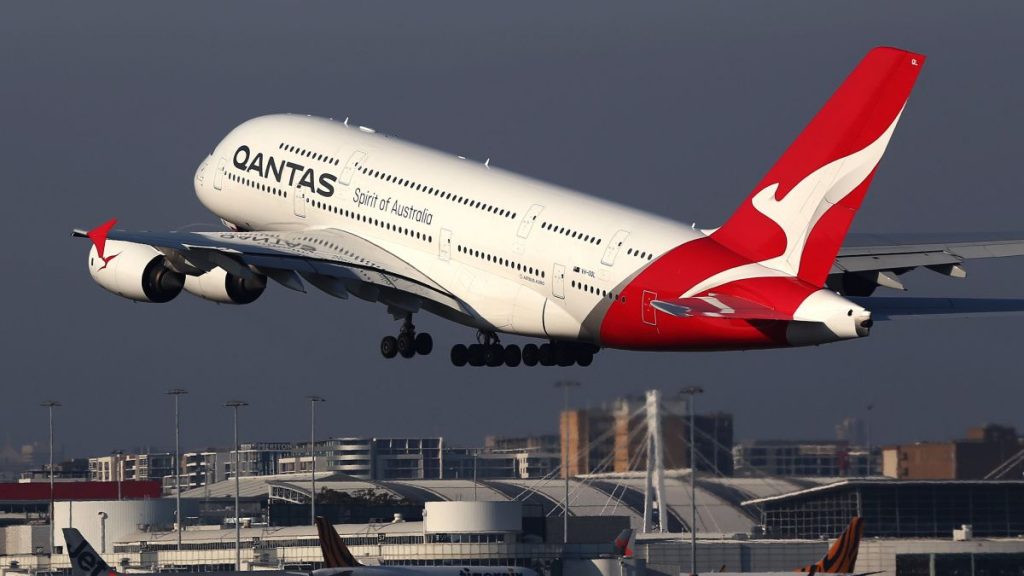 Qantas struggle to find staff for international flights