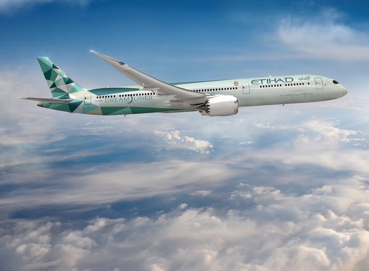 etihad dreamliner greenliner conscious choices