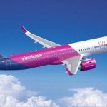 Airbus A321neo making a flight
