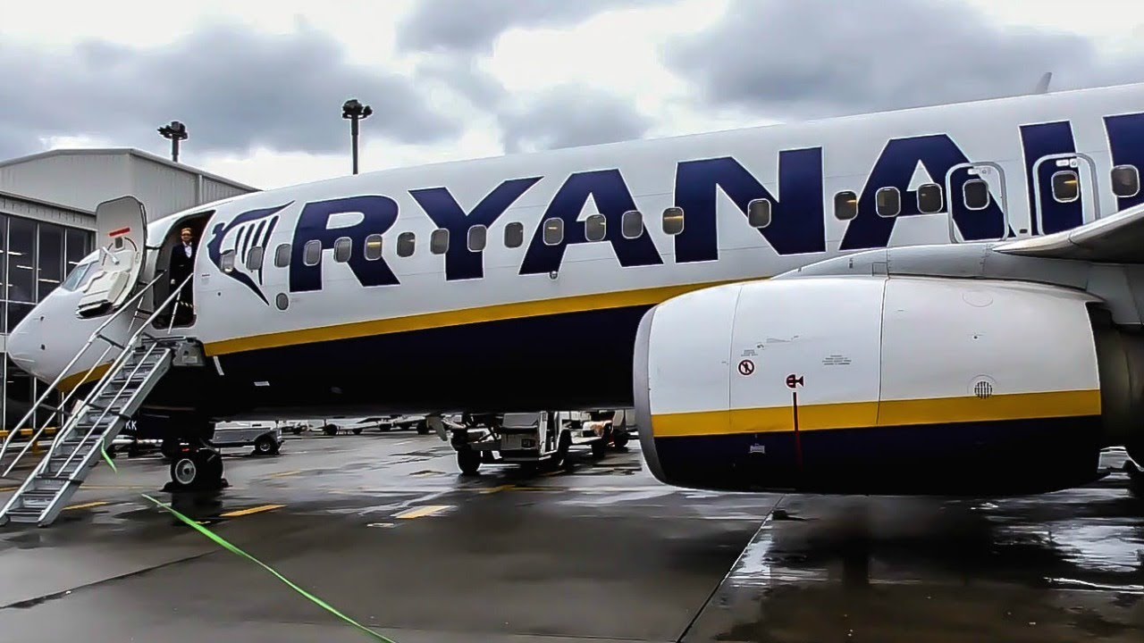 Ryanair Boarding