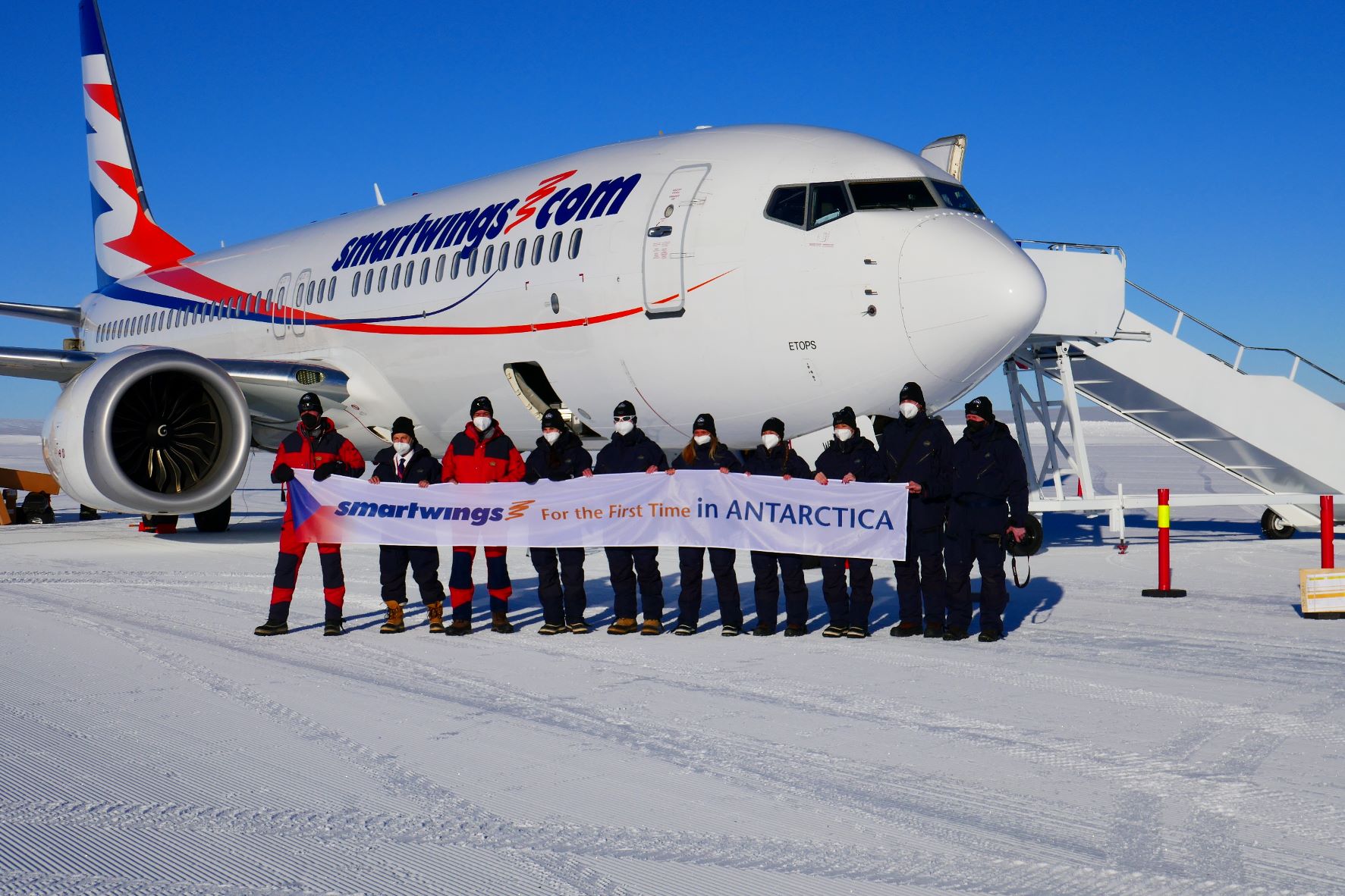 smartwings antartica boeing 737 max