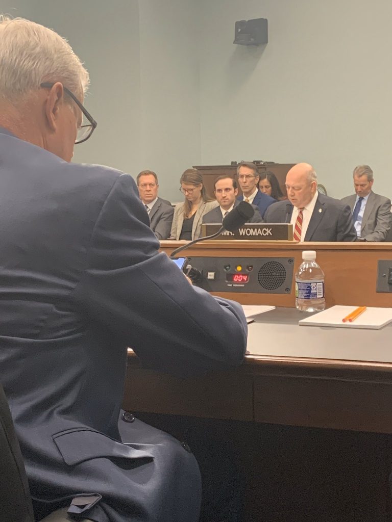 Stephen Dickson answers questions at Congress