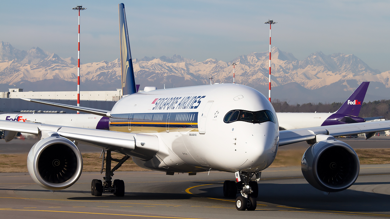Singapore Airlines aircraft taxiing