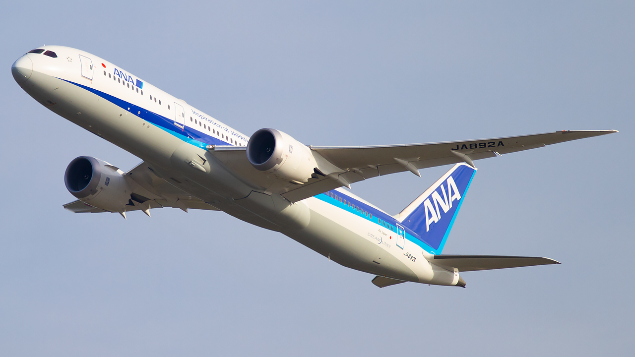 All Nippon Airways © Andrea Ongaro / Travel Radar