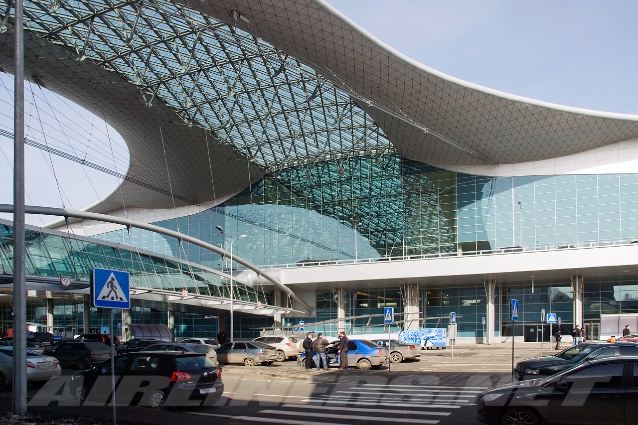 Moscow Sheremetyevo Airport terminal