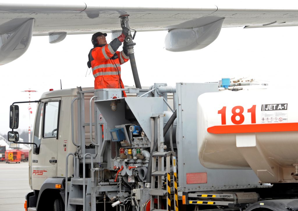 Jet Fuel going into plane wing