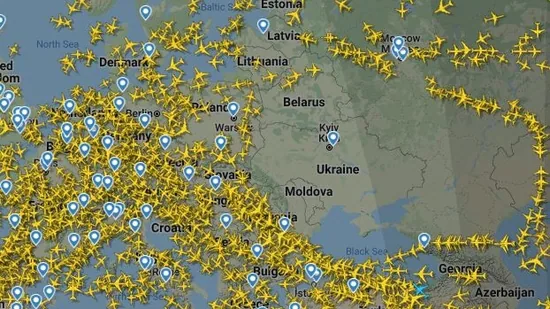 flight radar screenshot of Ukrainian airspace closure