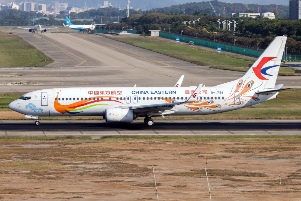 A china eastern Boeing 737-800