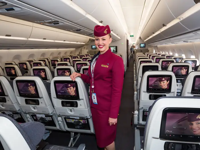 Qatar Airways / air hostess