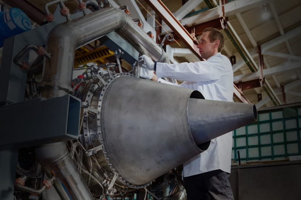 PD-8 engine for the SSJ100