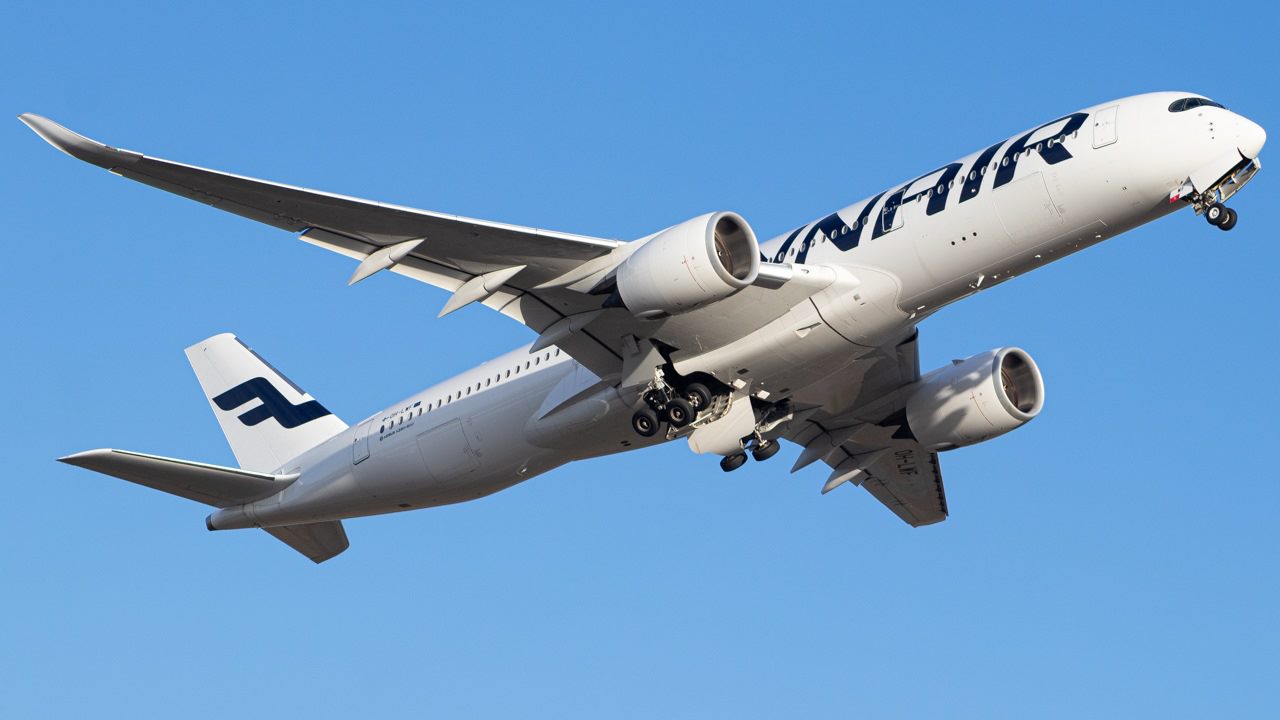 Finnair A350 taking off. @ Anujan Anton-Jerad / Travel Radar