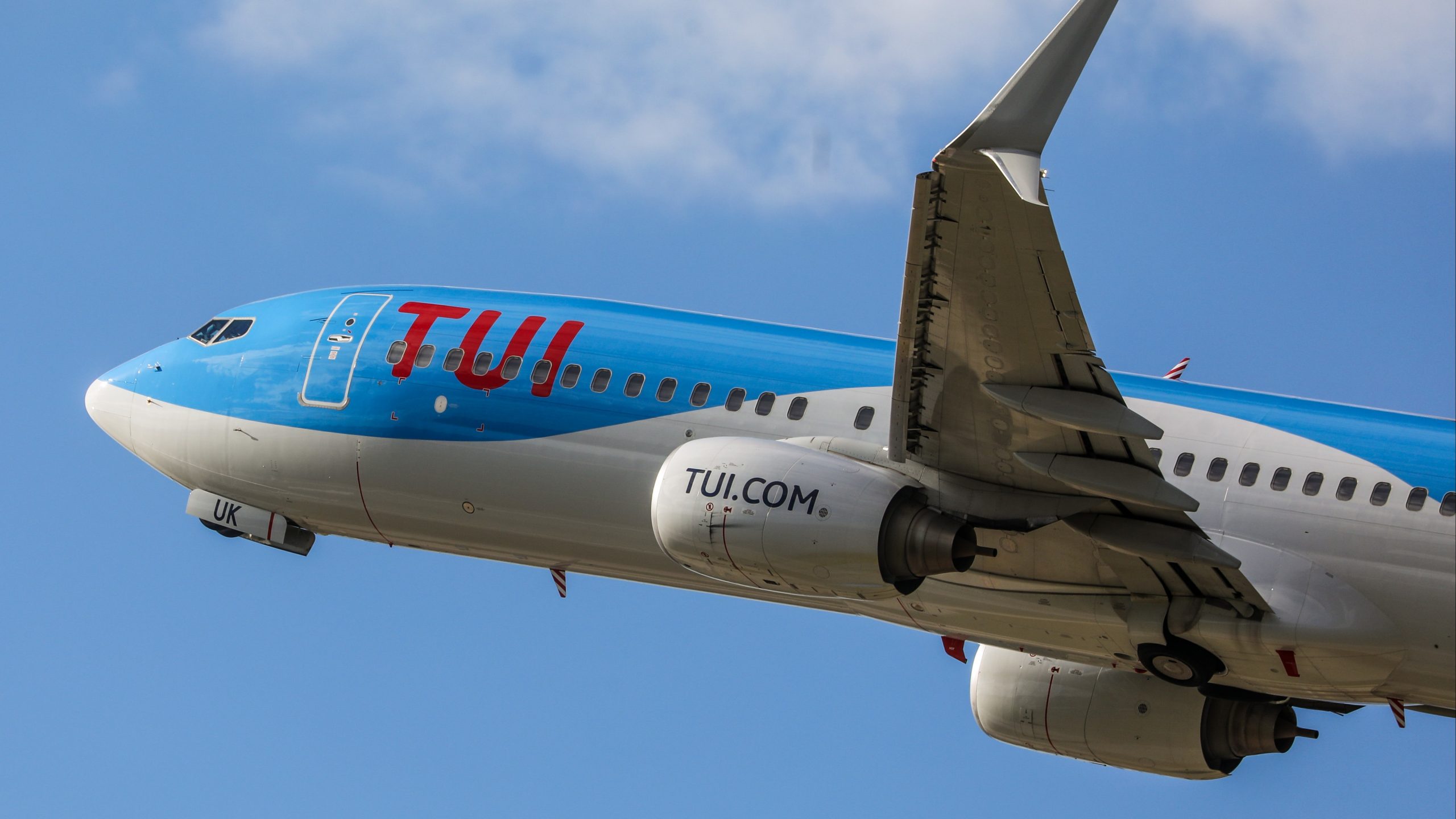 TUI