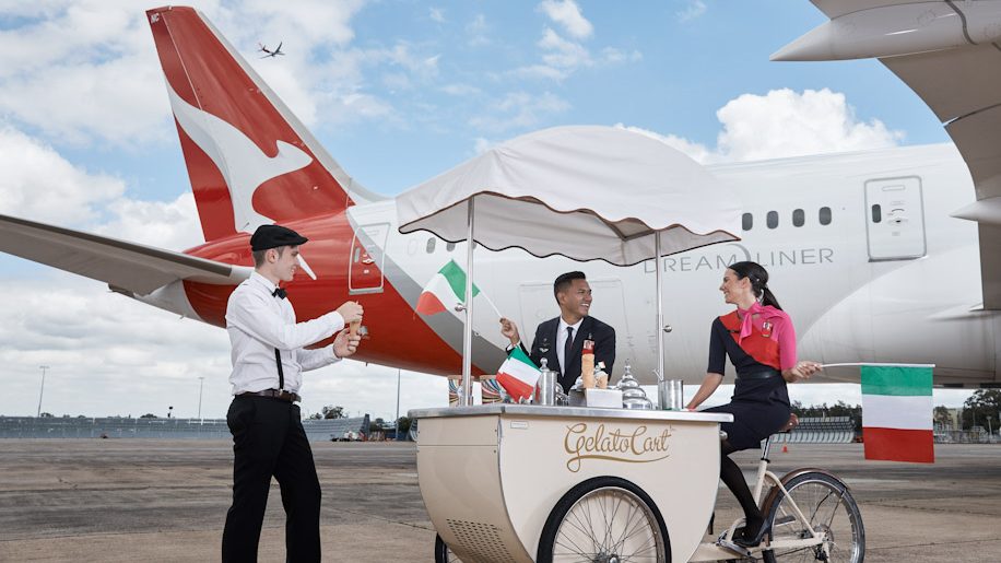 Qantas returns to Rome