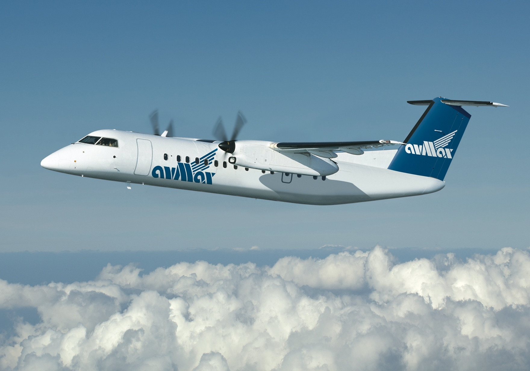 Avmax plane