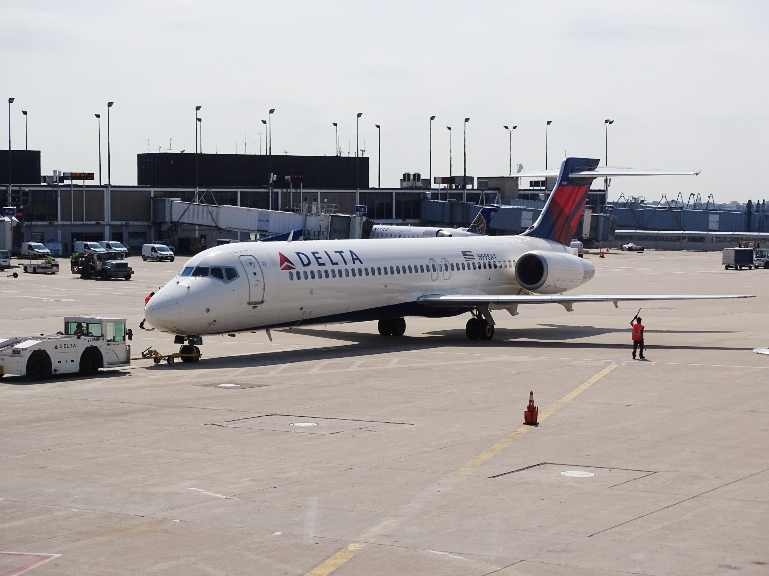 Delta Air Lines announces December quarter and full year 2022