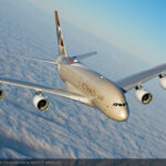 The Etihad Airways A380’s livery is inspired by traditional Emirati design patterns, the landscapes of the desert and the geometric shapes found in the modern architecture of Abu Dhabi