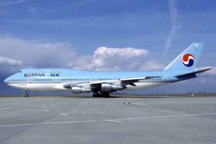 Boeing_747-3B5_Korean_Air_AN0610287