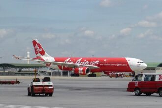 AirAsia X, AirAsia X has received approval, Bursa Malaysia's positive start, Malaysia, airlines, aircraft, Suvarnabhumi Airport