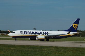 aviation tax, abolish its aviation tax, country's post-covid recovery, Sweden's, Ryanair, aircraft,flight tax