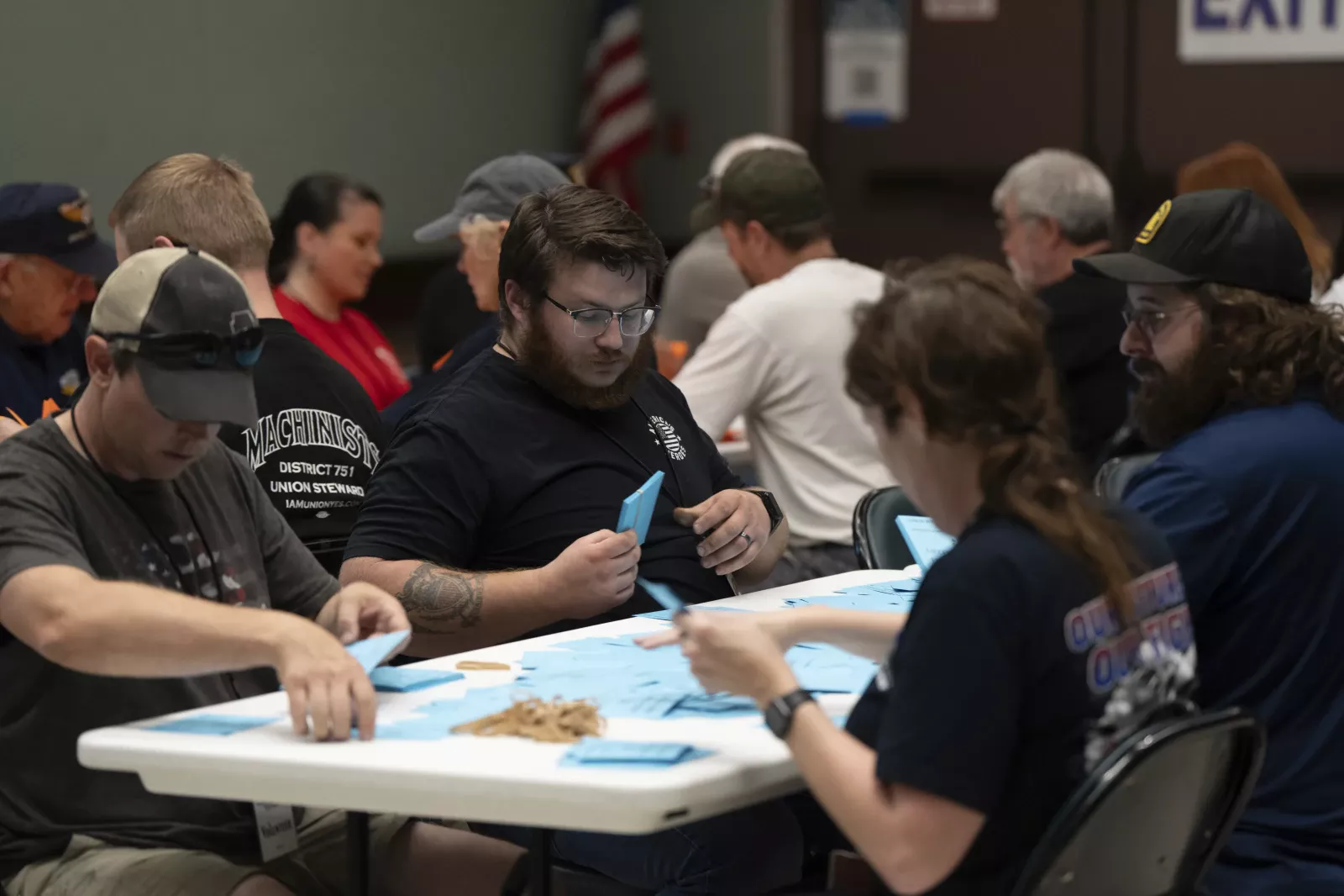 IAM union members count votes on Boeing's contract offer