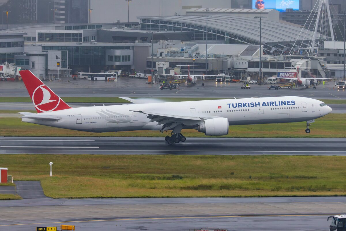 Turkish Airlines plane on Sydney Airports tarmac.