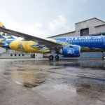 Photo of new Chennai Super Kings and Etihad Aireays livery. Coloured blue and yellow on an Airbus A320neo aircraft.