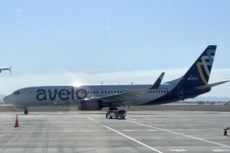 Avelo Airlines B737