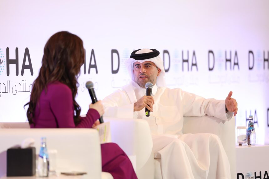 CNN anchor and correspondent, Ms. Julia Chatterley with Qatar Airways Group Chief Executive Officer, Engr. Badr Mohammed Al-Meer © Qatar Airways