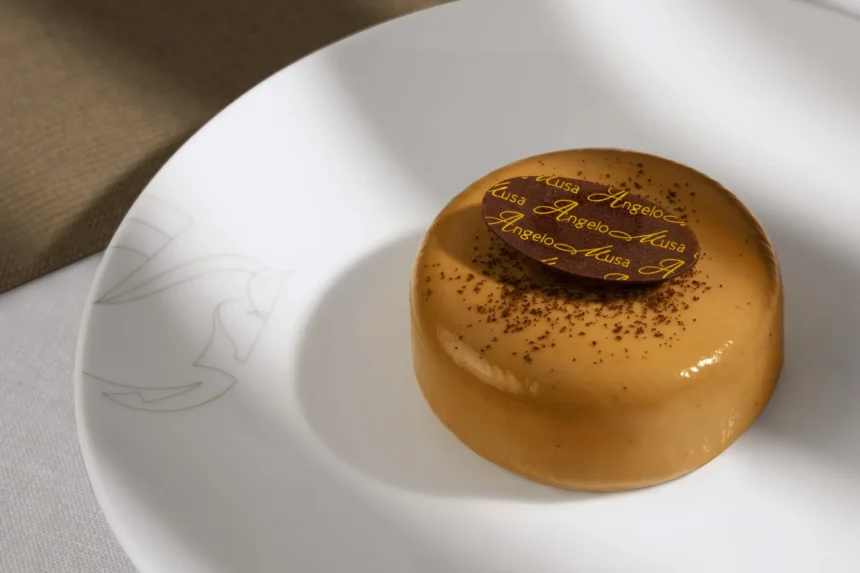Caramel Hazelnut Dessert ©Air France