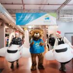 Air Canada Foundation bringing the festive cheer to families in need this Christmas for their "Noël pour tous" event.