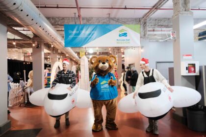 Air Canada Foundation bringing the festive cheer to families in need this Christmas for their "Noël pour tous" event.