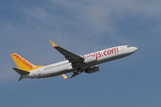 Pegasus Airlines, Strategic Expansion and Sustainability, the largest aircraft acquisition, Turkish, milestone order
