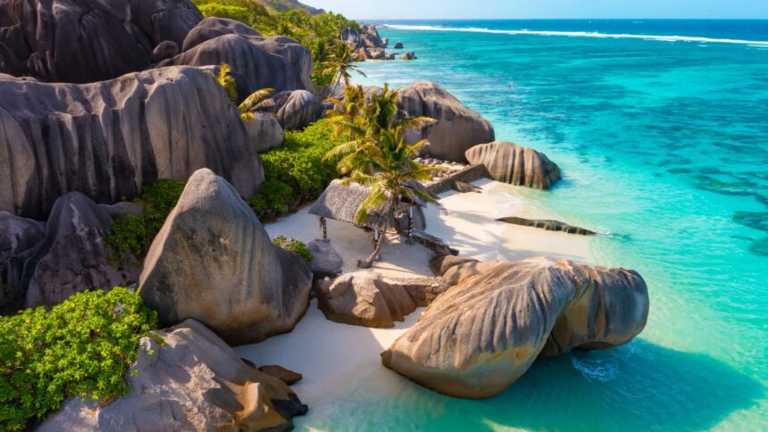 Praslin, Seychelles © Tourlane (second largest island in seychelles)