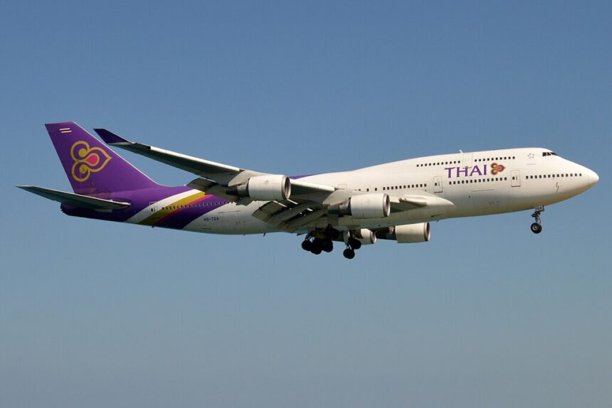 Thai Airways B747