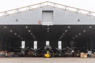 The Lockheed L-1649A Super Star at the hangar in Hamburg.