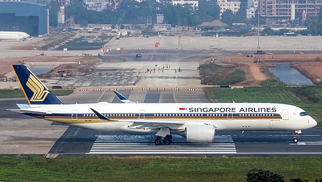 Airlines to enforce pre-departure screening following Singapore's new immigration rule