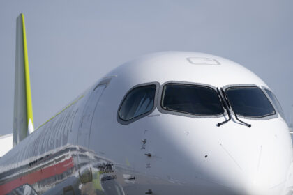 A220-300 airBaltic details at Farnborough airshow