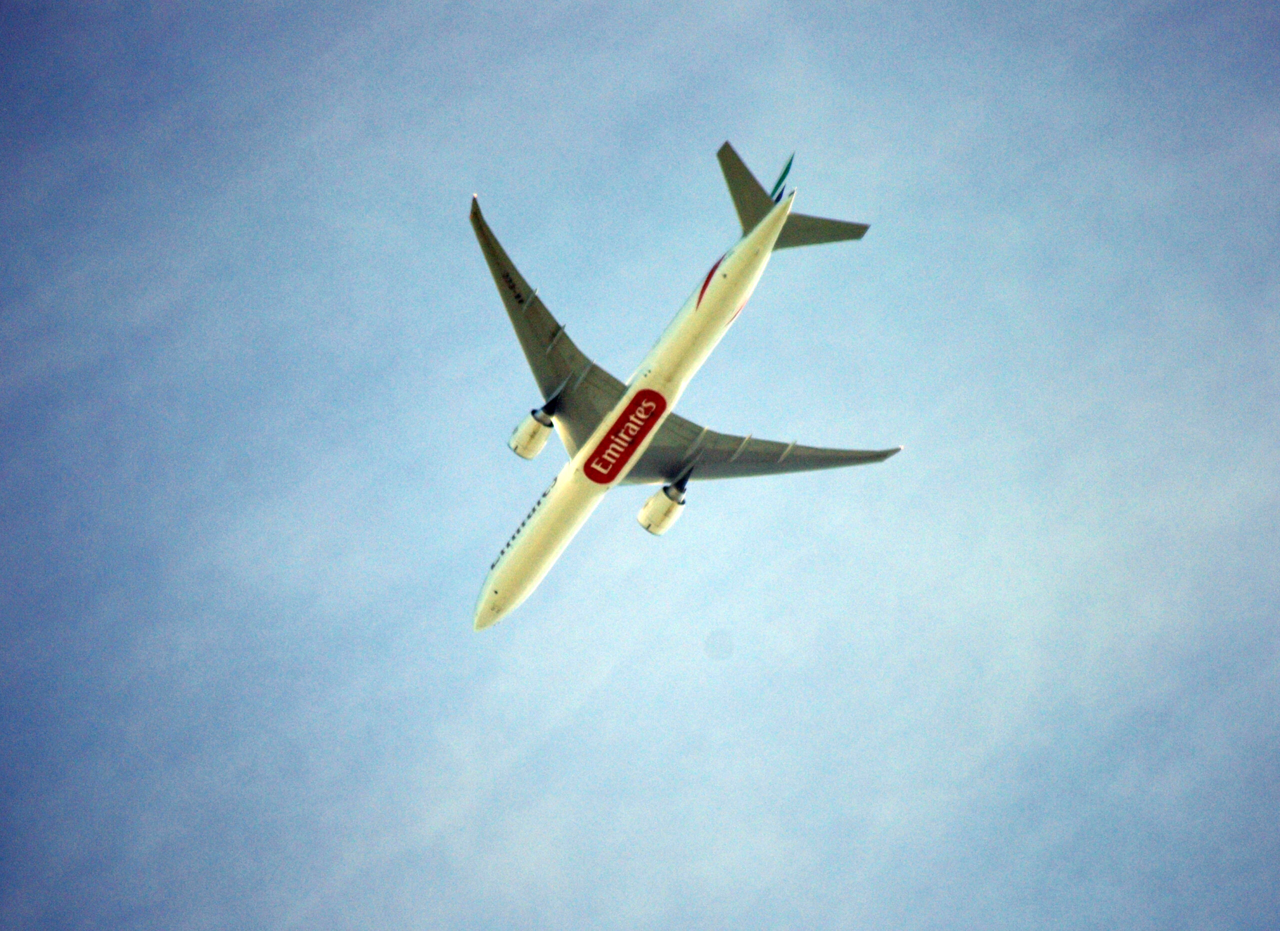 Emirates Boeing 777