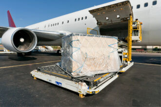 Image indicating Global air cargo performance discussion