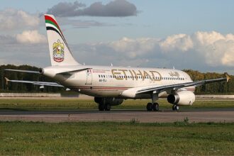 Etihad Airways Airbus A320