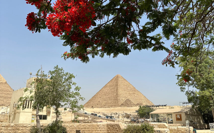 Pyramids of Giza © Christian Thevathasan